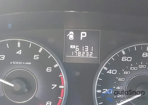 2011 Subaru Outback 2.5I Premium из США, поврежденный, VIN 4S4BRBGC8B3326846